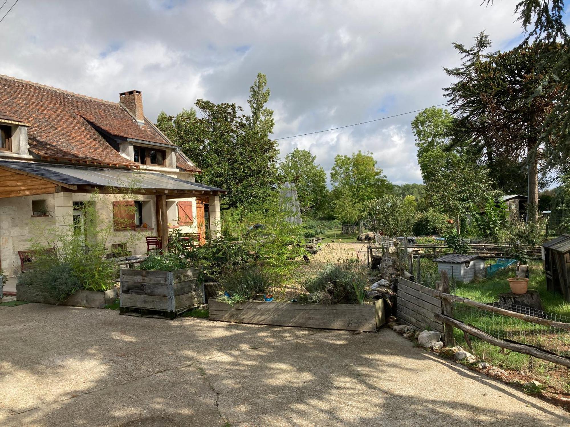 Chambre D'Hotes Chez Gustave & Compagnie Choussy ภายนอก รูปภาพ