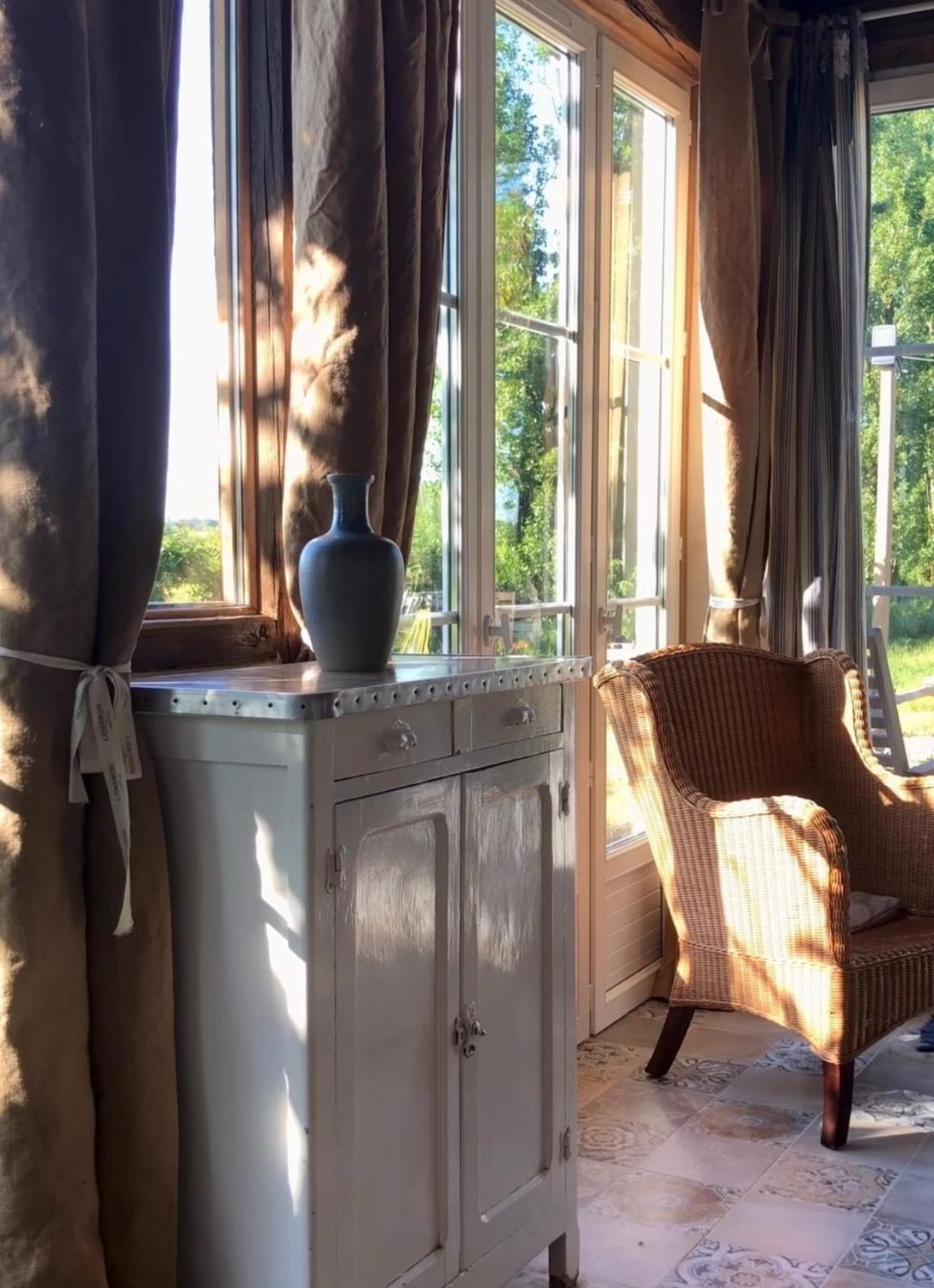 Chambre D'Hotes Chez Gustave & Compagnie Choussy ภายนอก รูปภาพ
